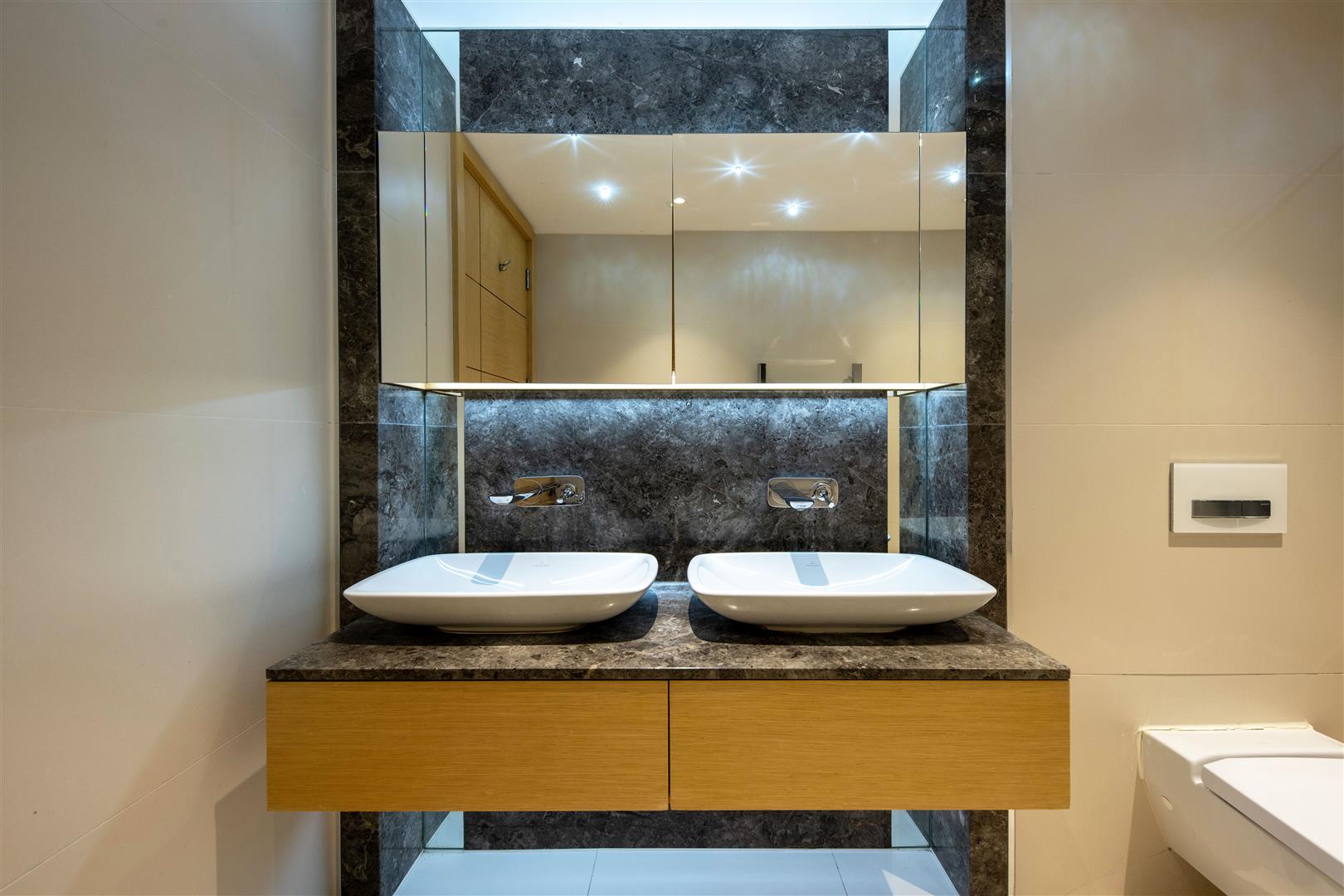 By Order Of The Receiver – Benson House, 375 Kensington High Street W14