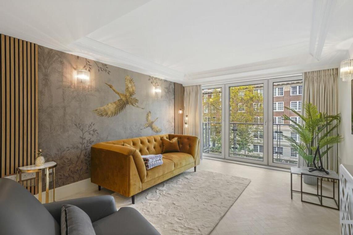 Regents Park House, Park Road, London