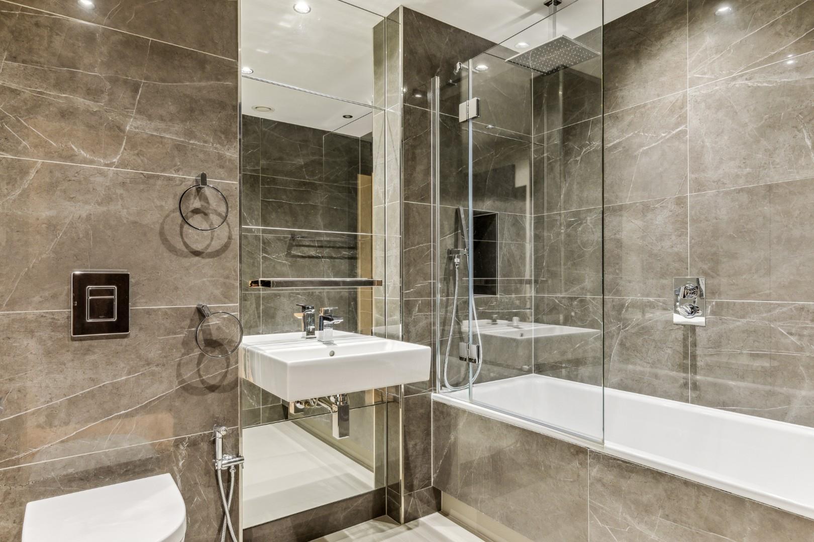 Cascade Court, Chelsea Vista, Battersea, SW11