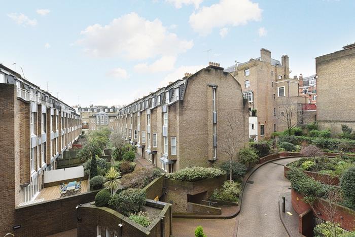 South Lodge, Knightsbridge, London SW7