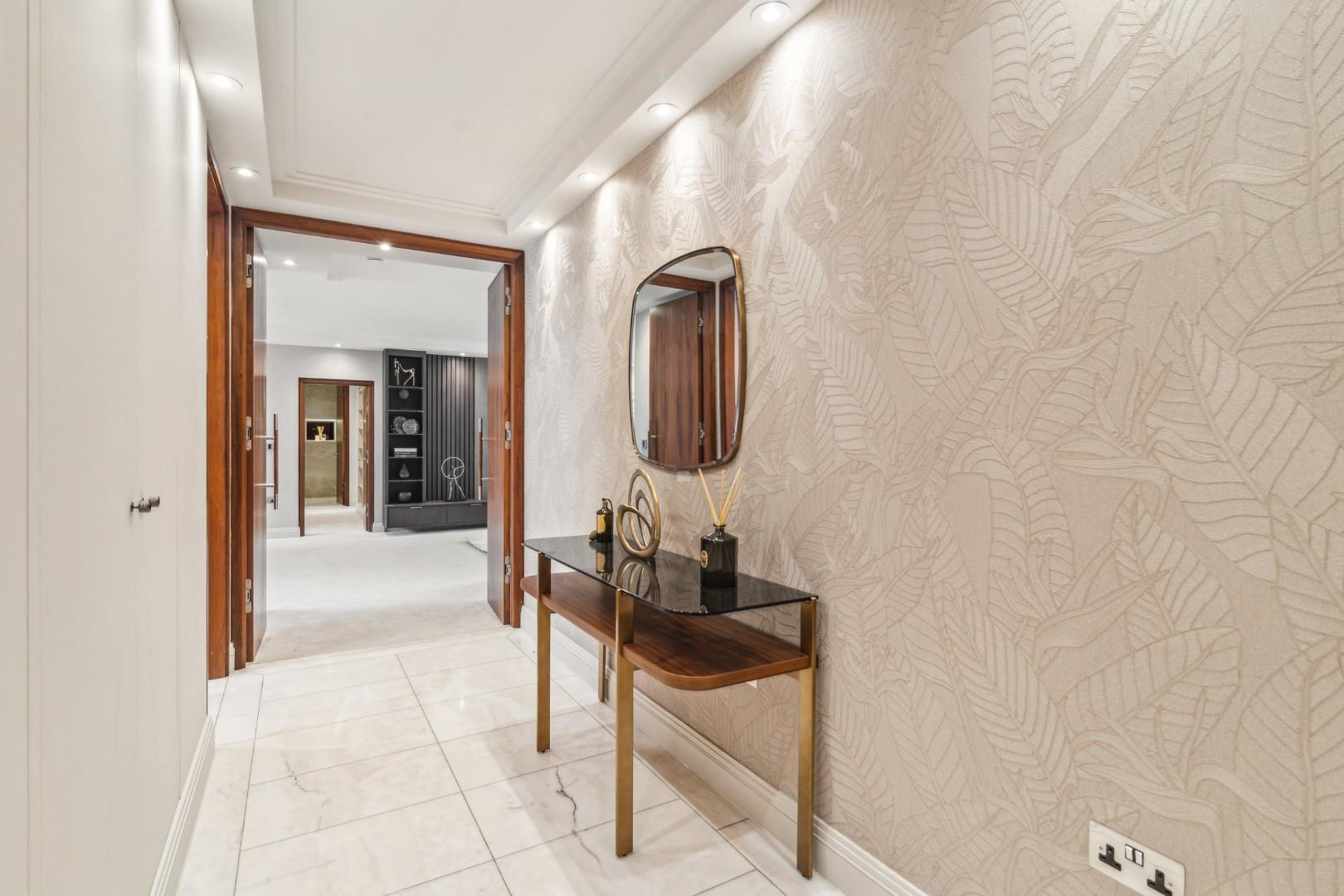 Over Looking Garden Square, Chelwood House, Gloucester Square, London W2