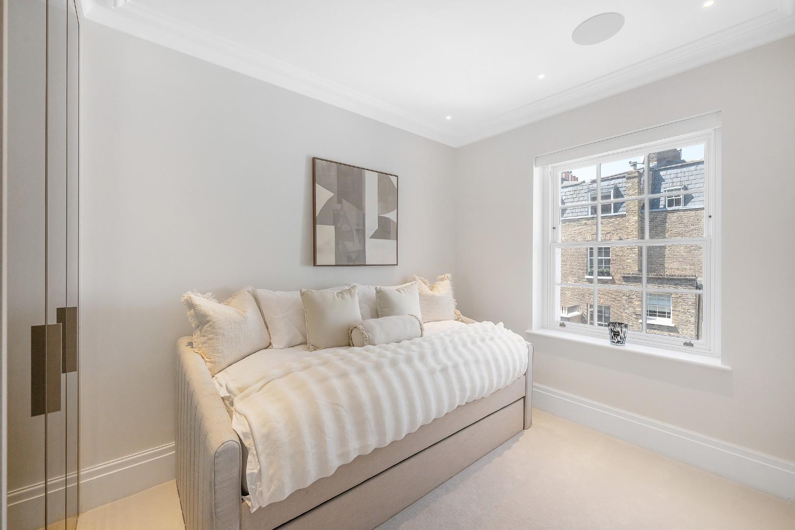 Trevor Place, Knightsbridge, SW7