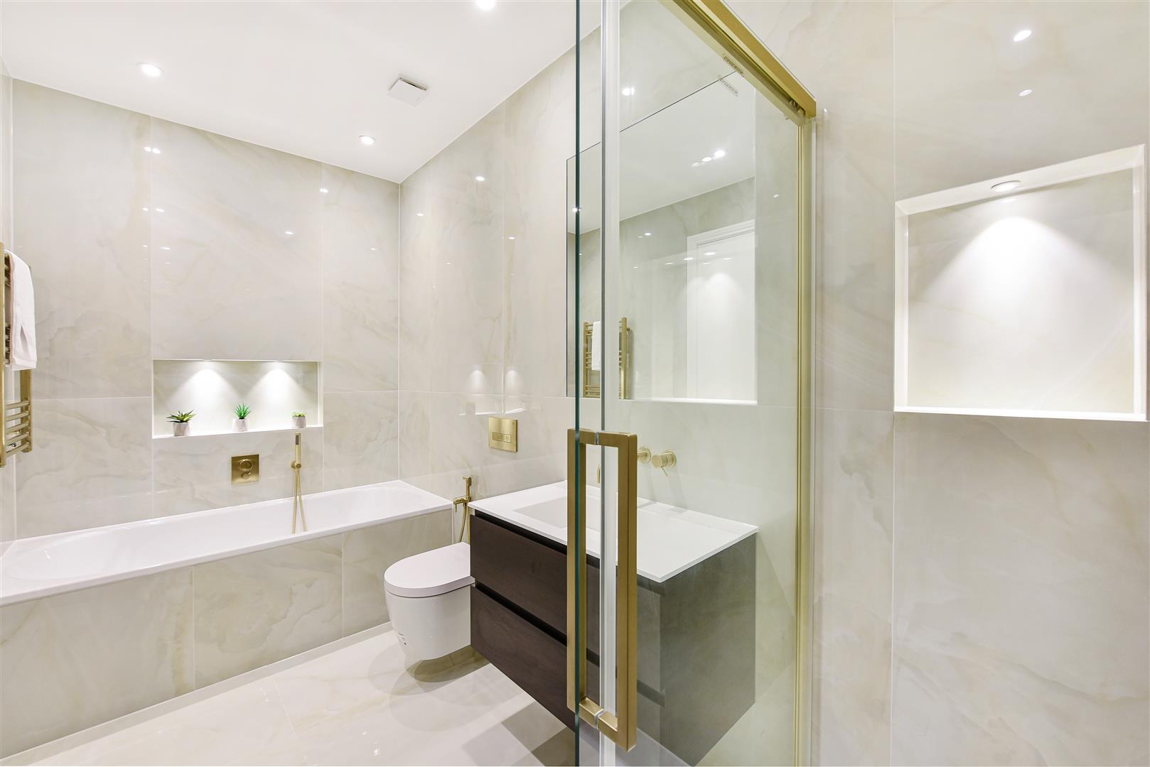 Bryanston Court II, George Street, Marylebone, London W1H