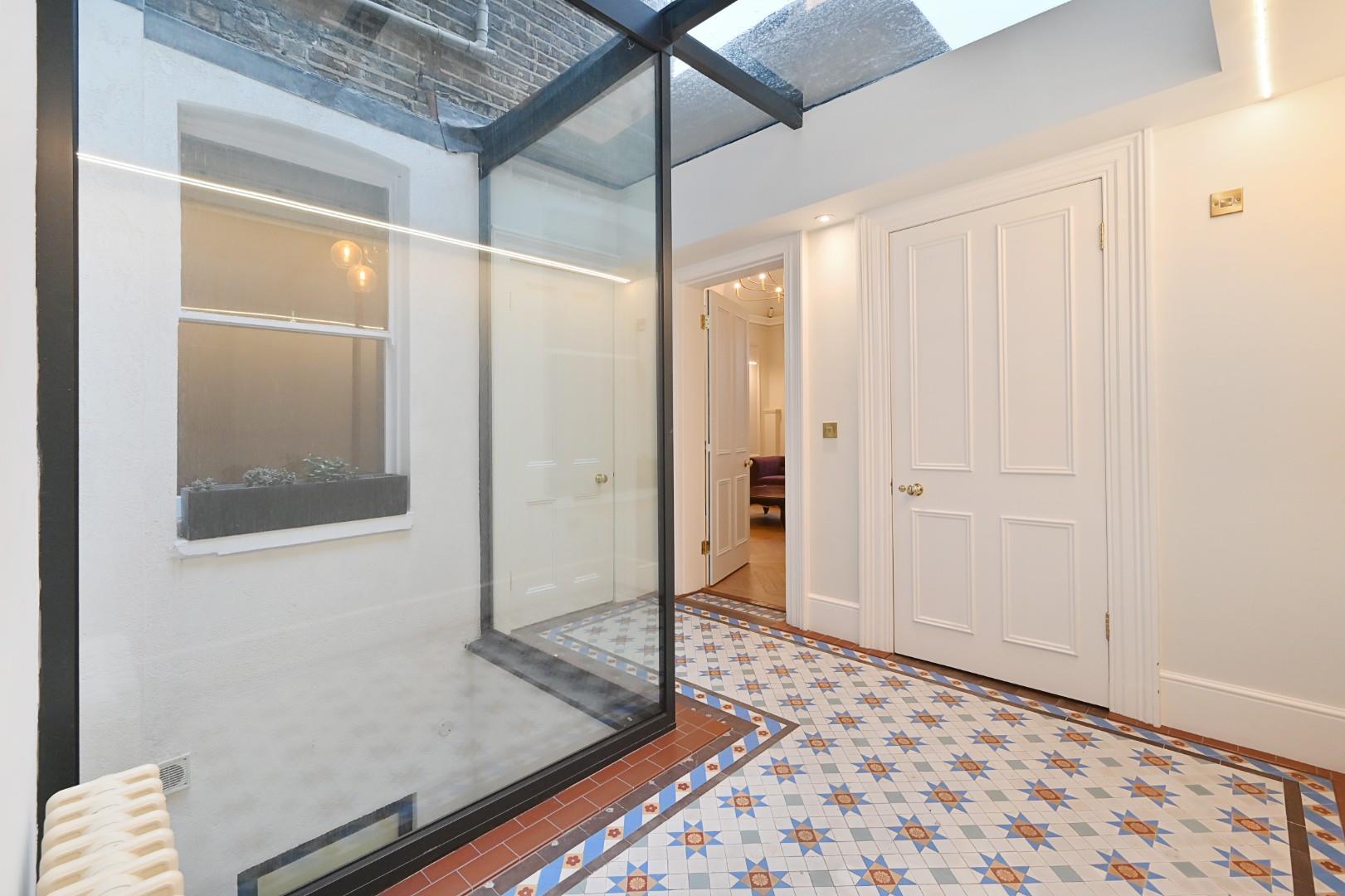 Welbeck Street, Marylebone Village, London W1W