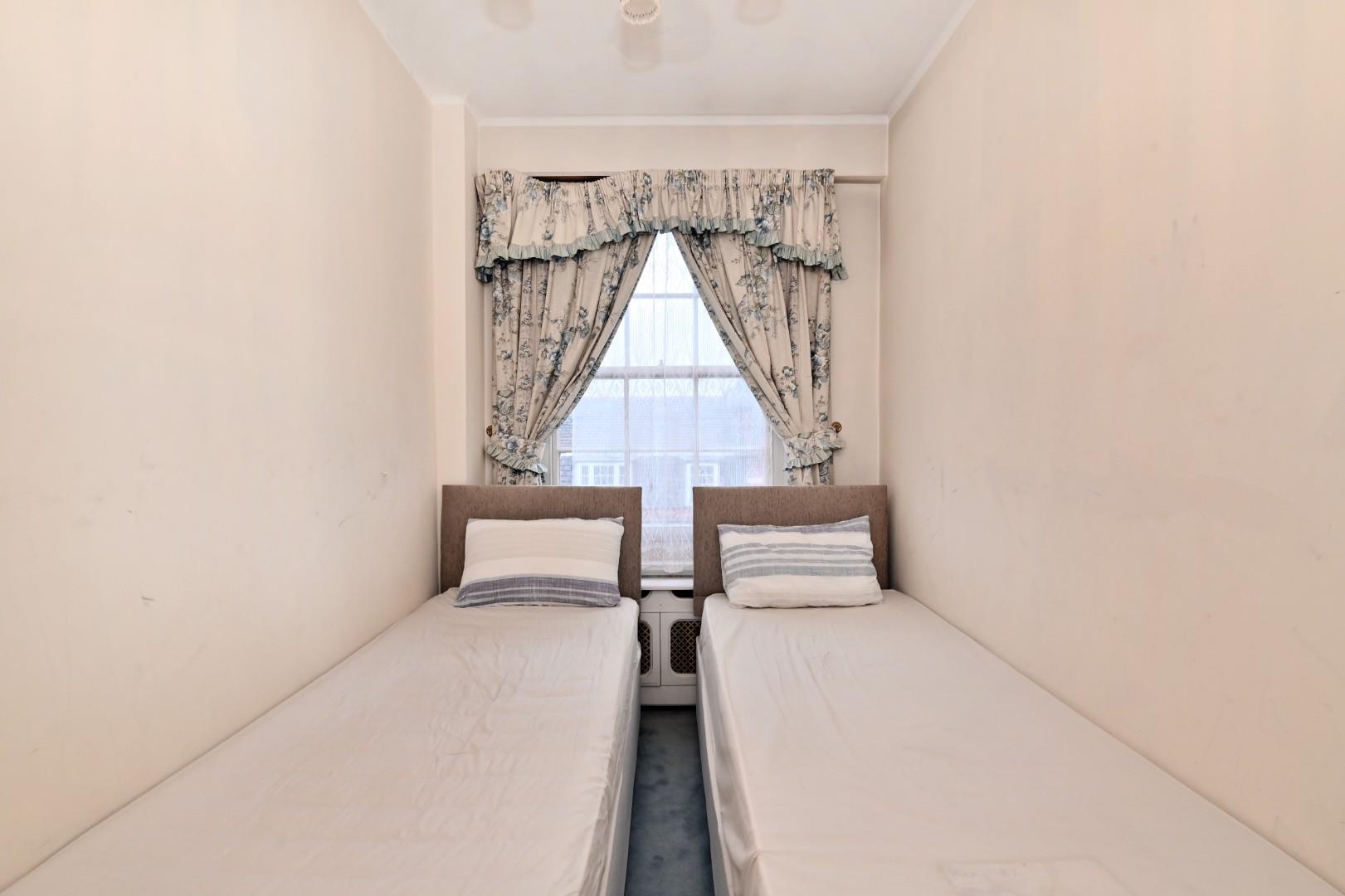 Bryanston Court, George Street, Marylebone W1H