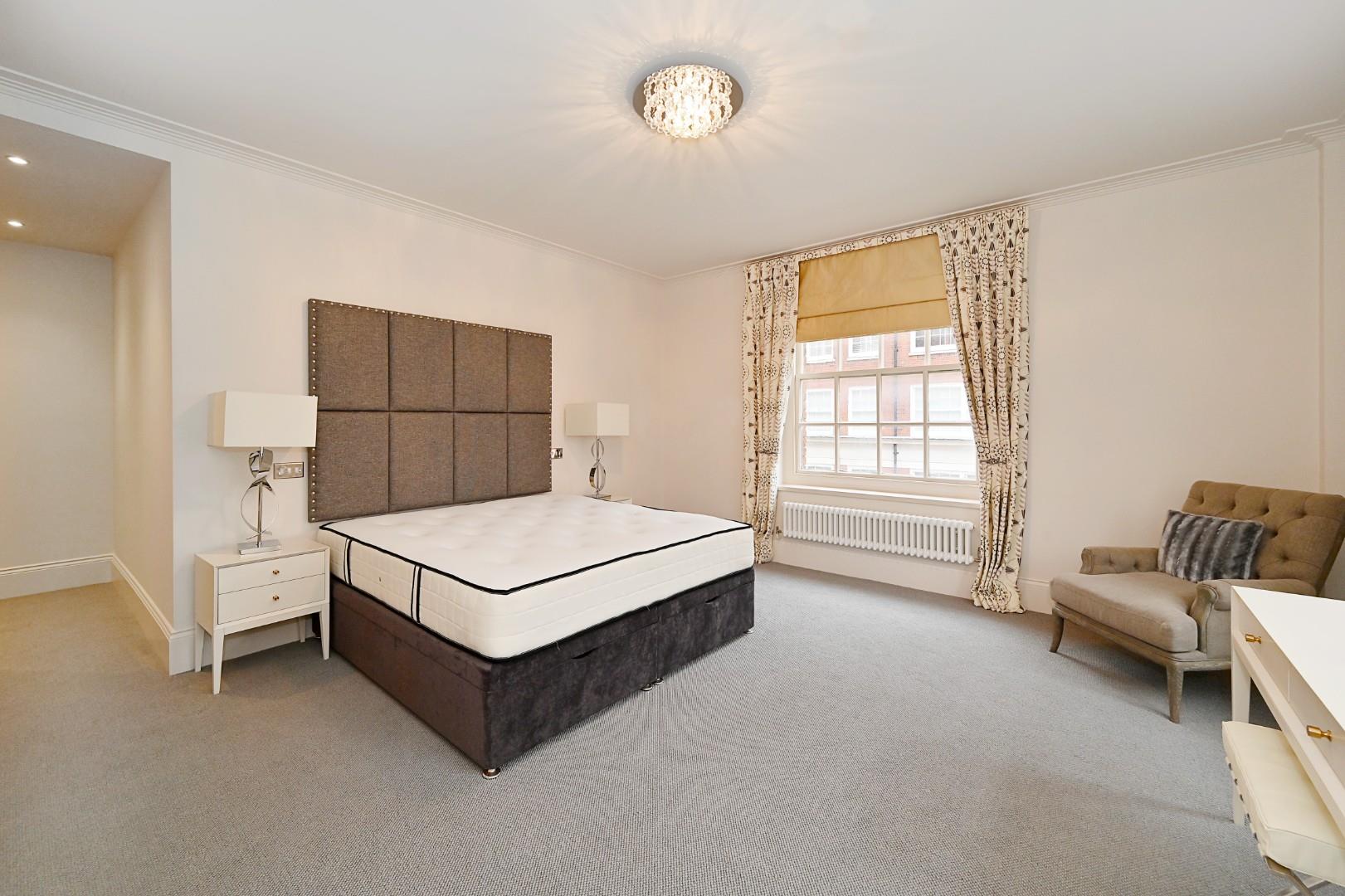 Bryanston Court I, George Street, Marylebone W1H