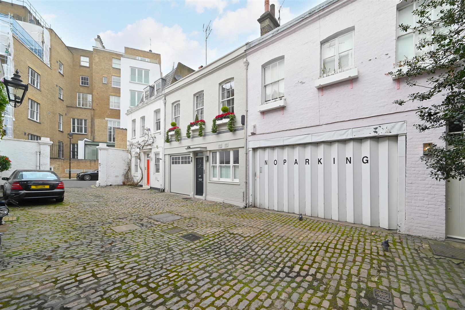 Buckingham Mews, 25 Catherine Place, London SW1E