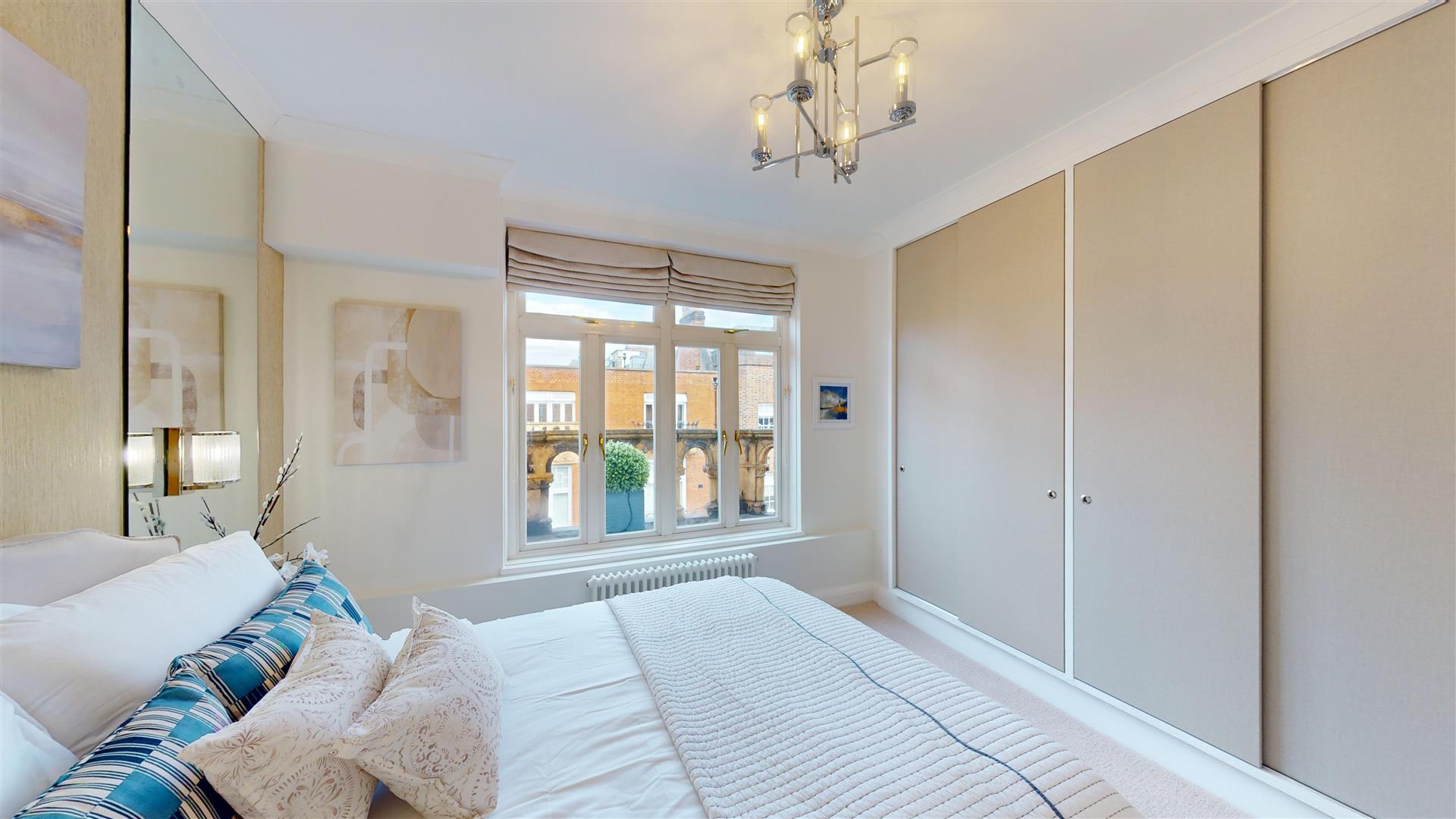 Montagu Mansions, London W1U