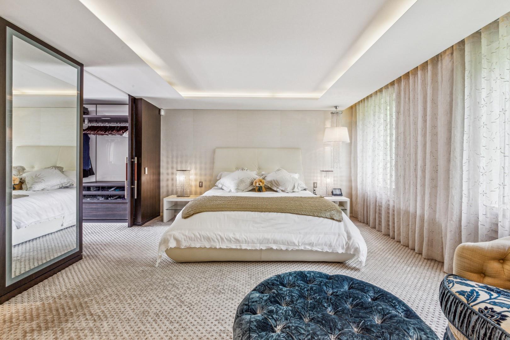 Huge Lateral Apartment – Bryanston Square, Marylebone, W1H