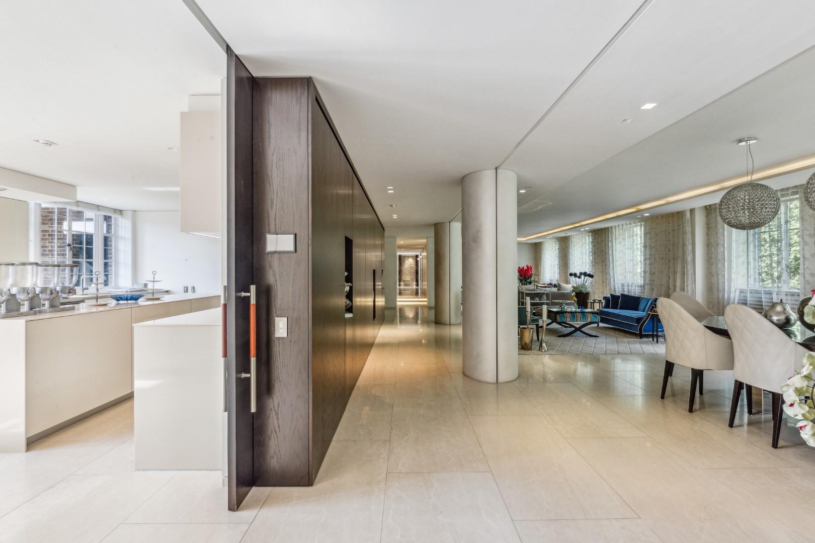 Huge Lateral Apartment – Bryanston Square, Marylebone, W1H