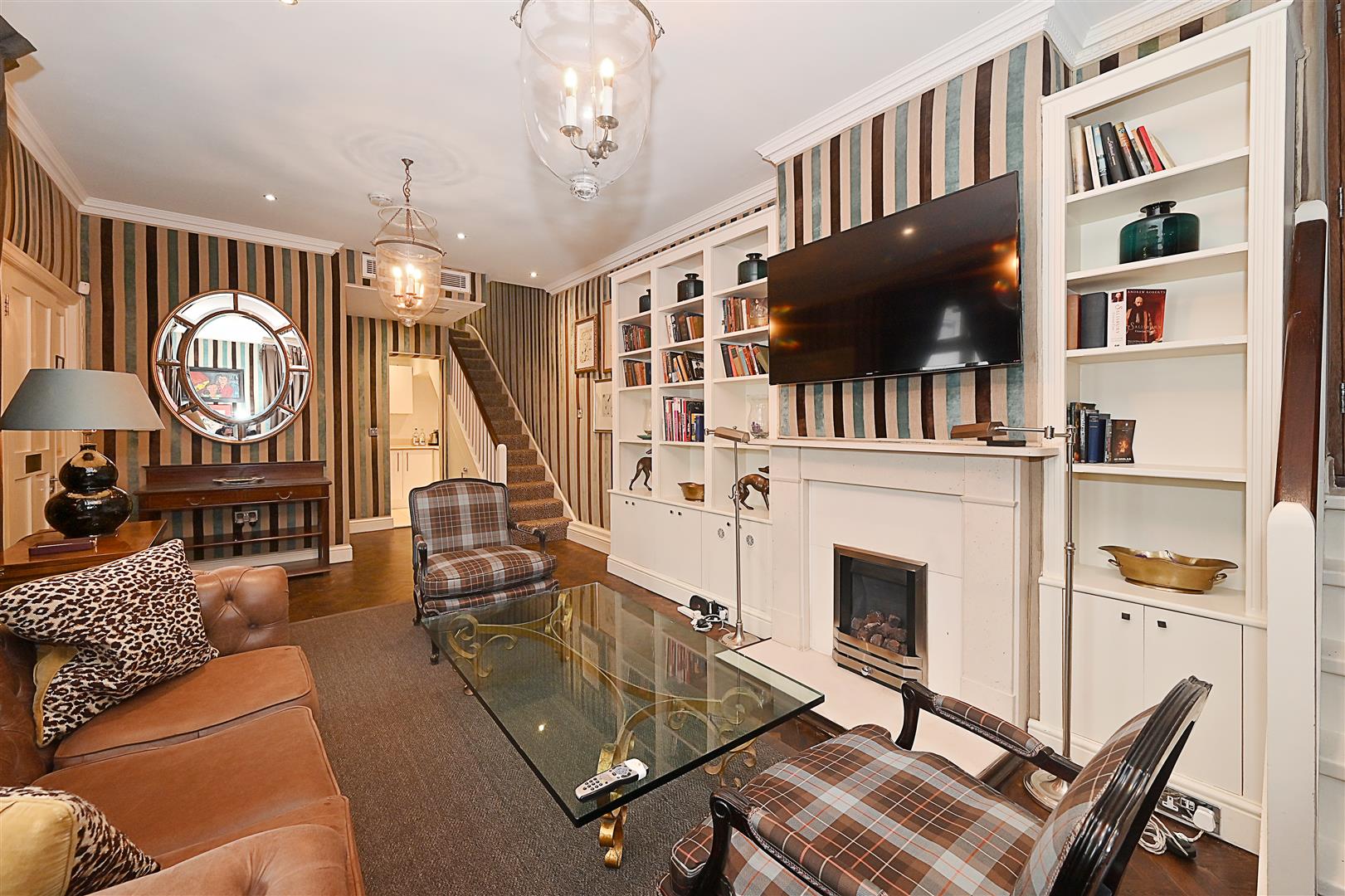 Buckingham Mews, 25 Catherine Place, London SW1E