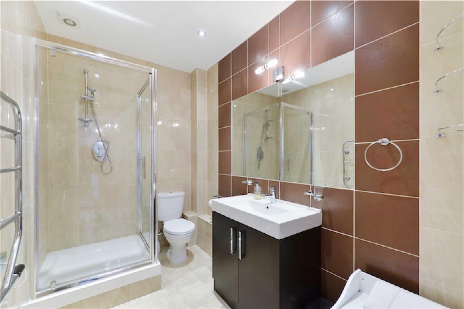 Montagu Mansions, Marylebone W1U