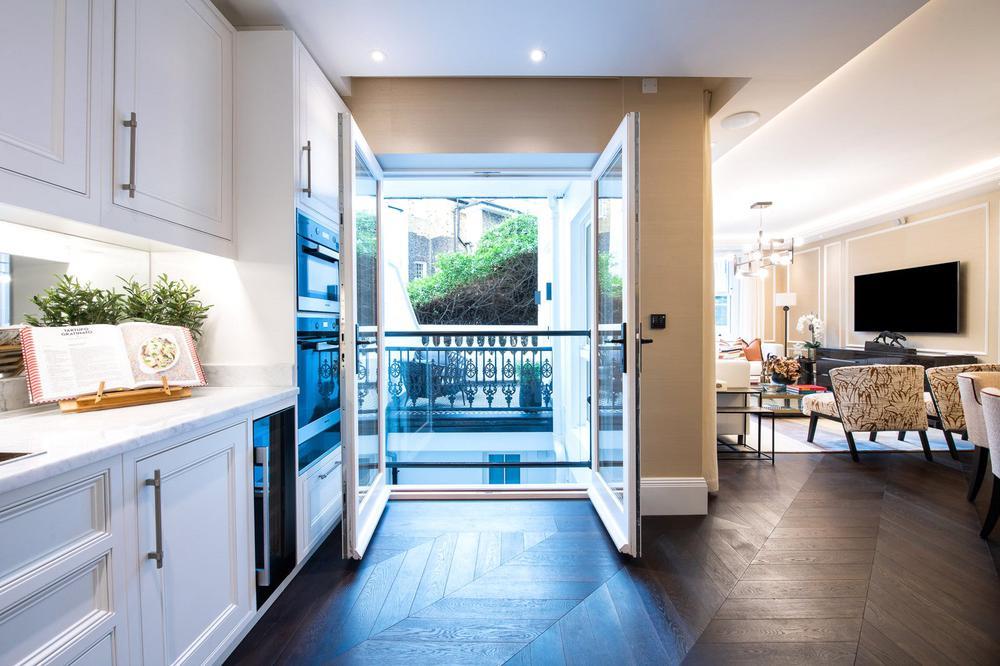 Prince Of Wales Terrace, London