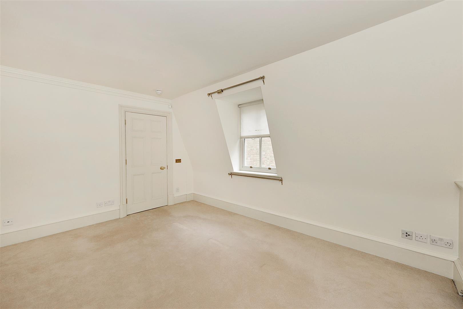 Eaton Square, London SW1W