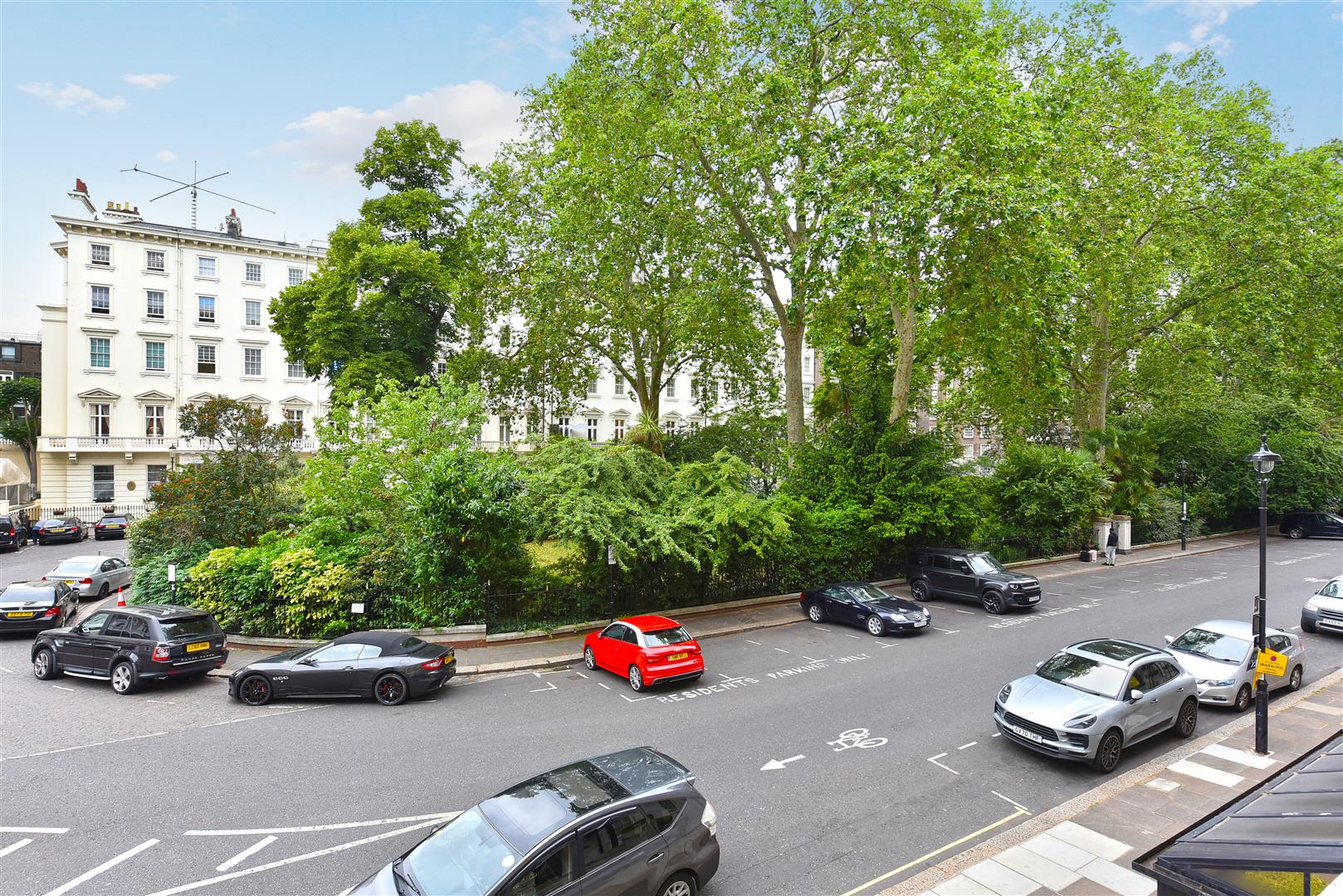 Lowndes Square, Belgravia, SW1X