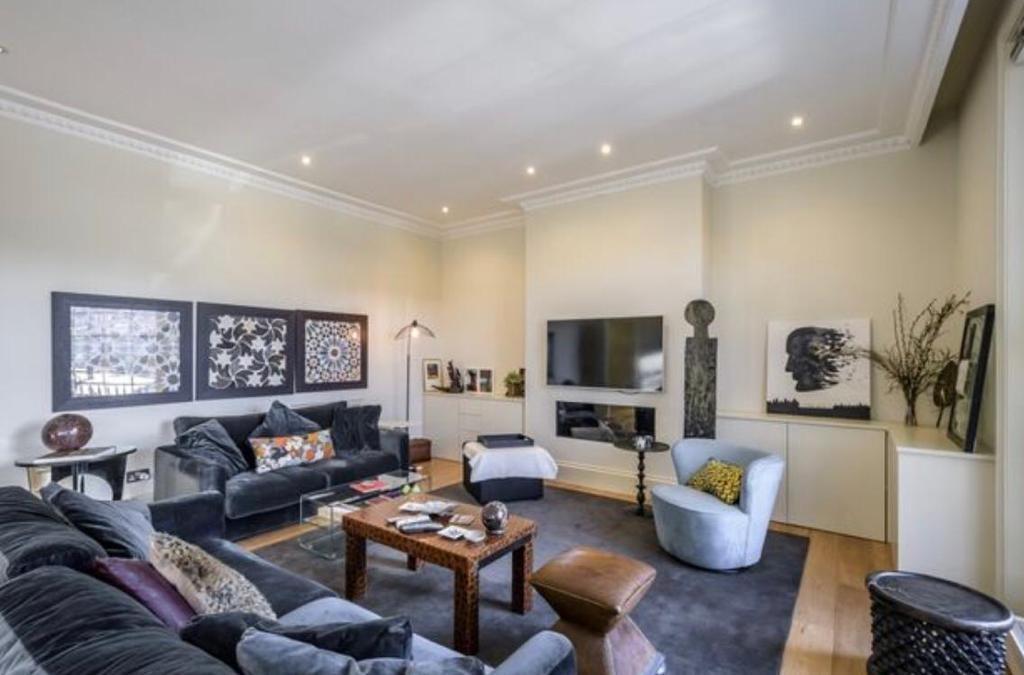 Hyde Park Square, London, W2