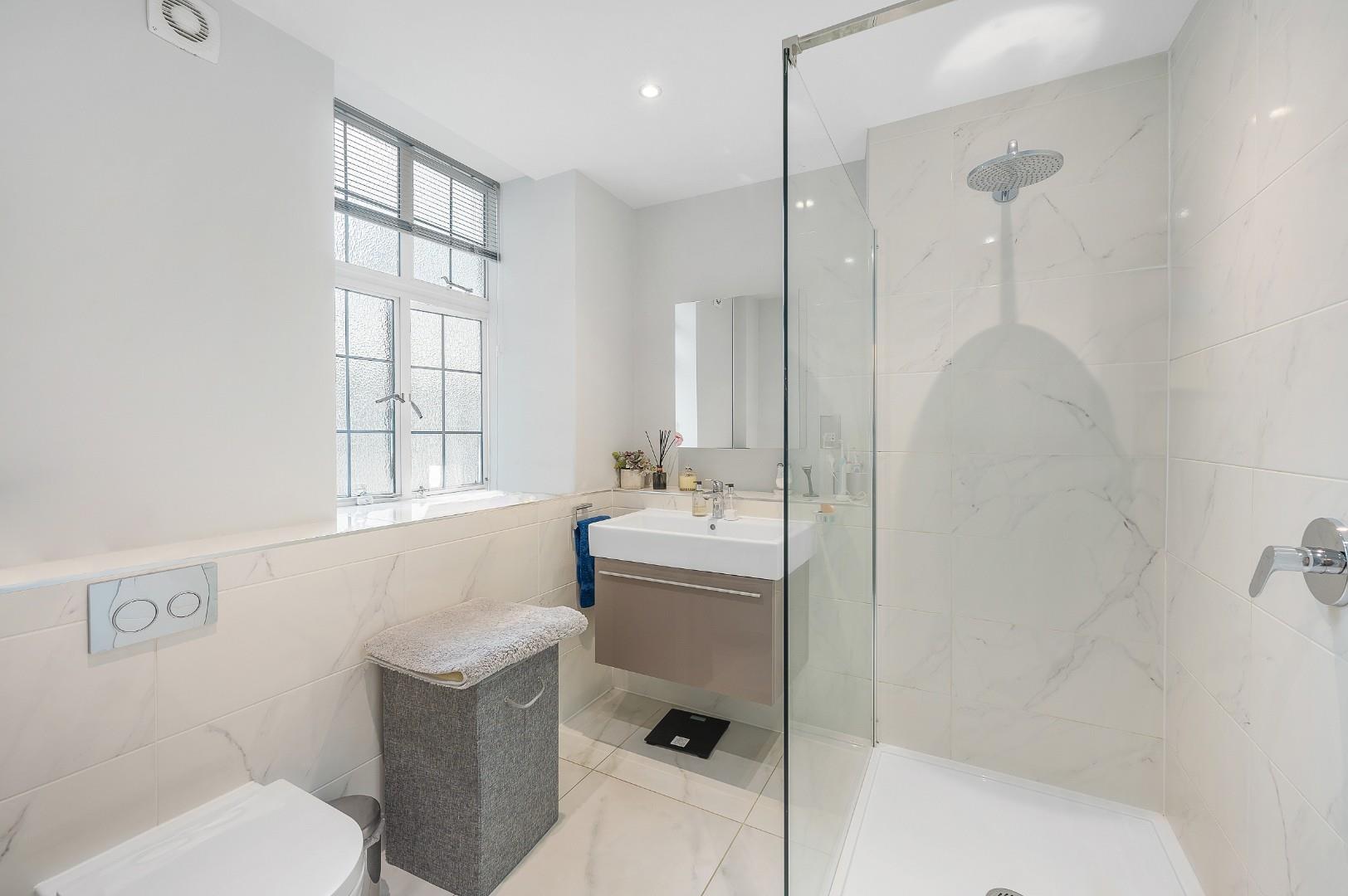 Bryanston Court I, George Street, Marylebone W1H