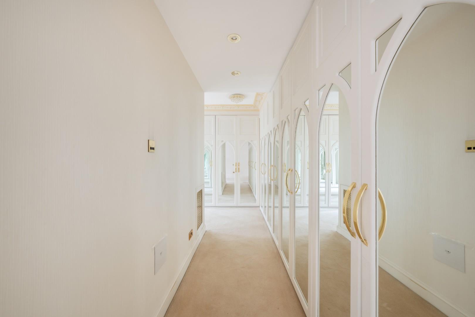 By Order Of The Receivers – Lowndes Square, Knightsbridge SW1X