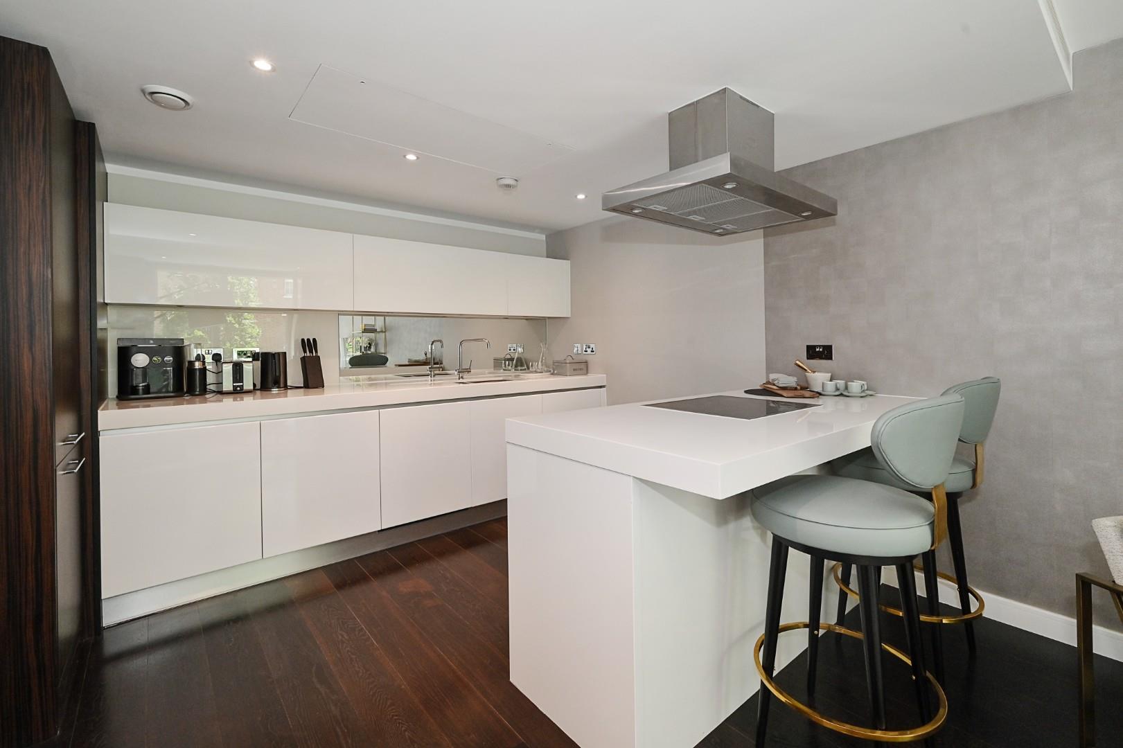 Moore House, Grosvenor Waterside, Chelsea, SW1W