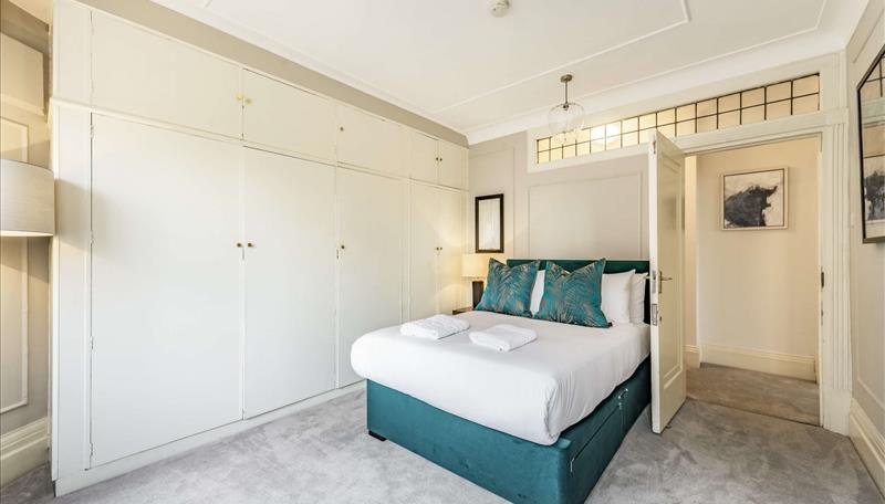 Park Road, London, NW8