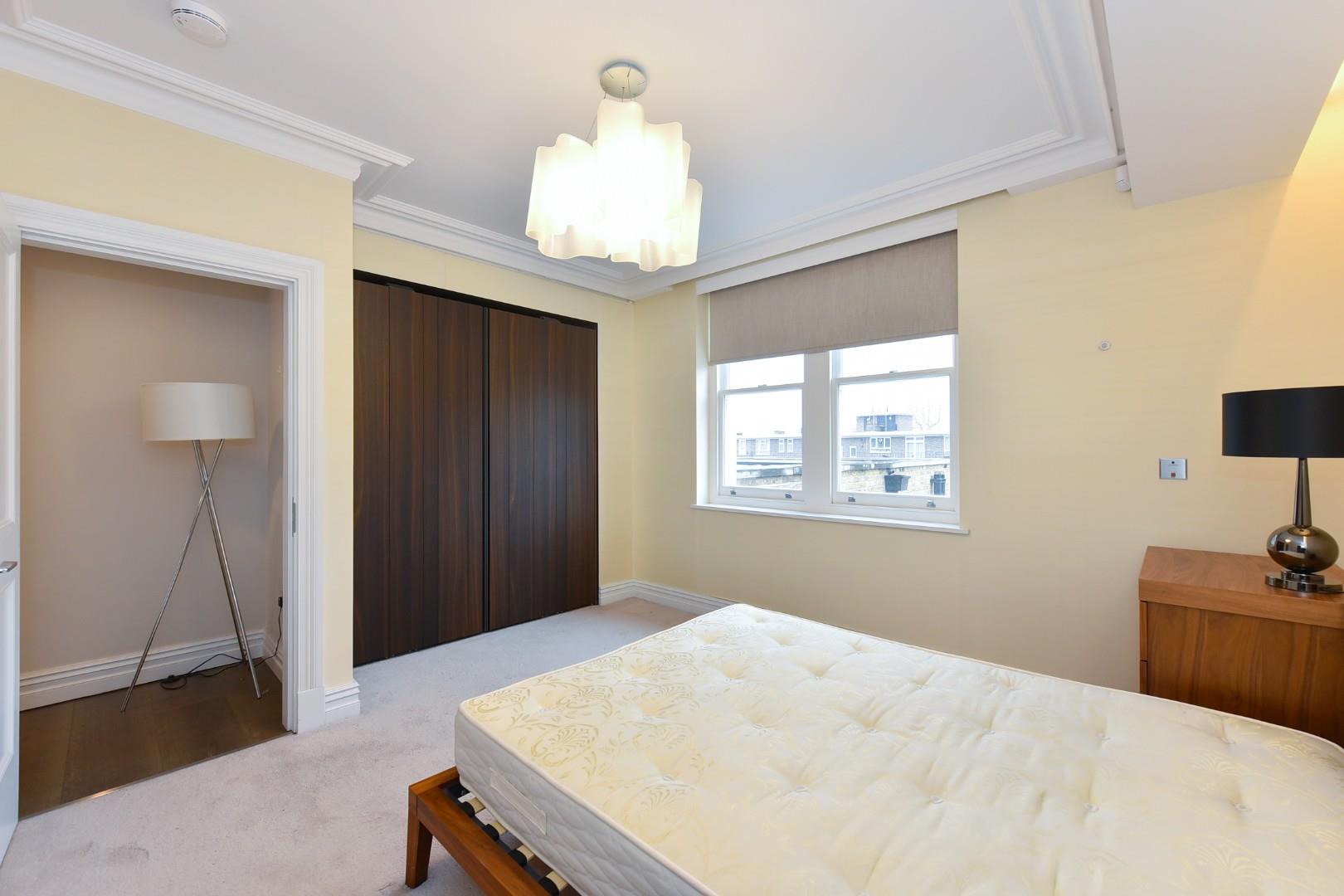 Queen’s Gate, South Kensington, SW7