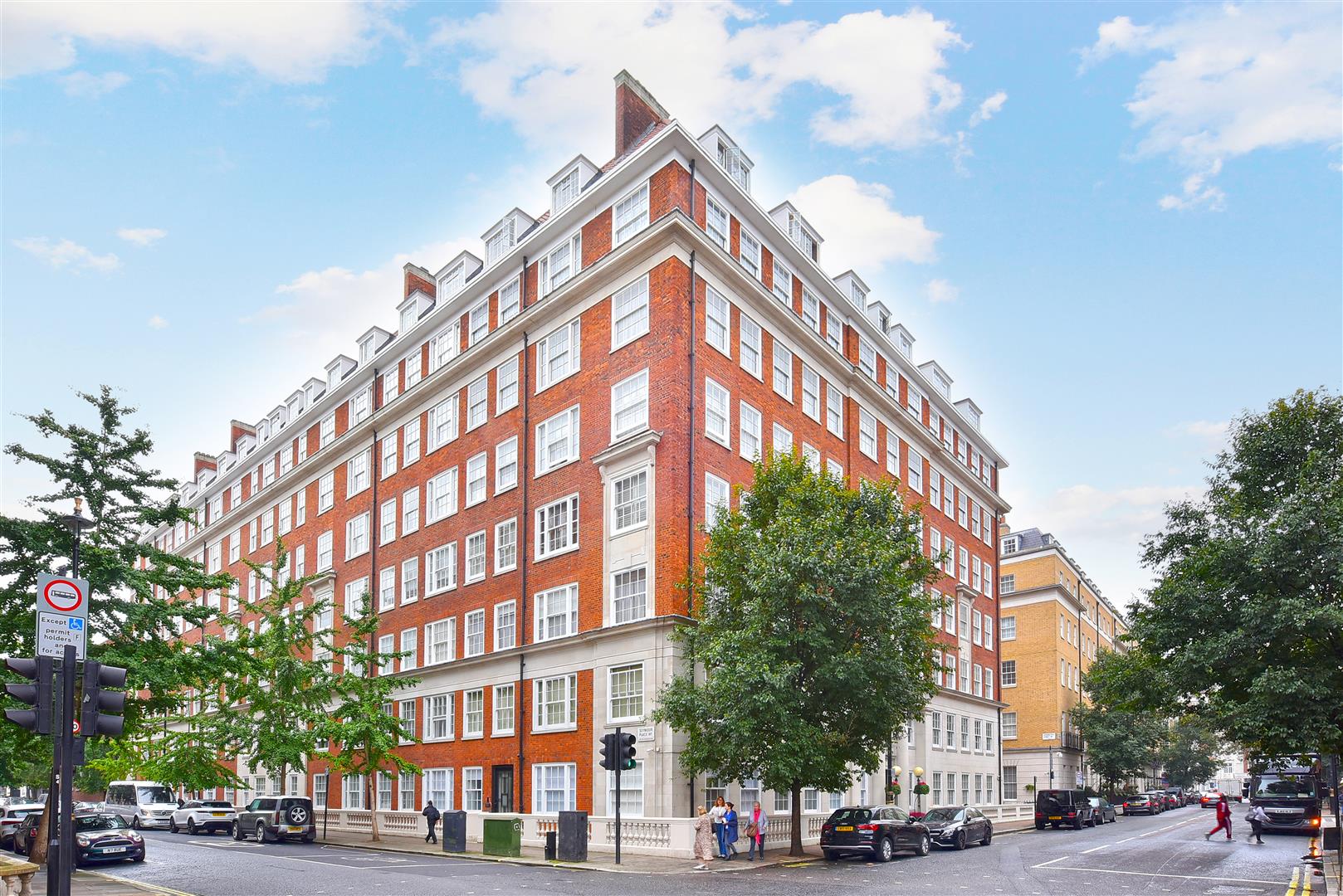 Bryanston Court II, George Street, Marylebone, London W1H