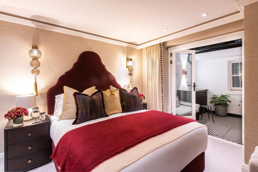 Prince Of Wales Terrace, London