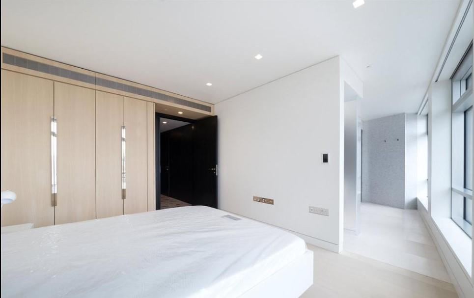 Centre Point, London, W1C