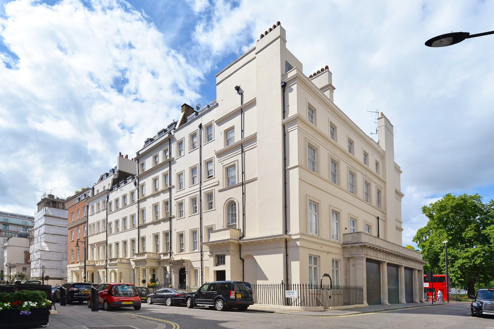 Crystal Suite, Park Lane, Mayfair W1K