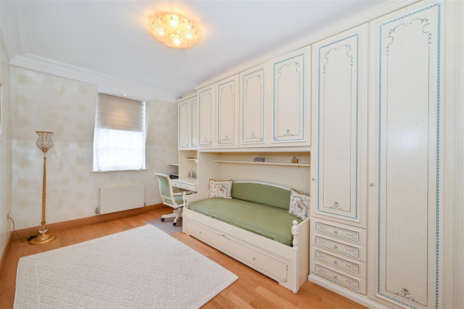 St Mary Abbots Court, Warwick Gardens, Kensington, W14