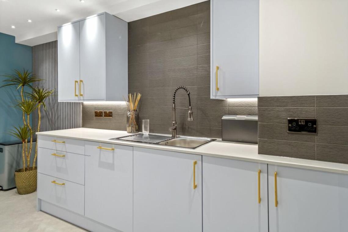 Regents Park House, Park Road, London