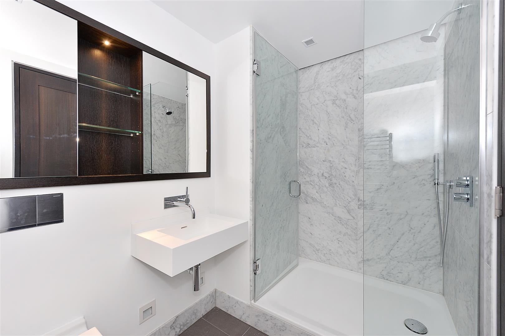 Penthouse, 24 Buckingham Gate, Westminster  SW1E