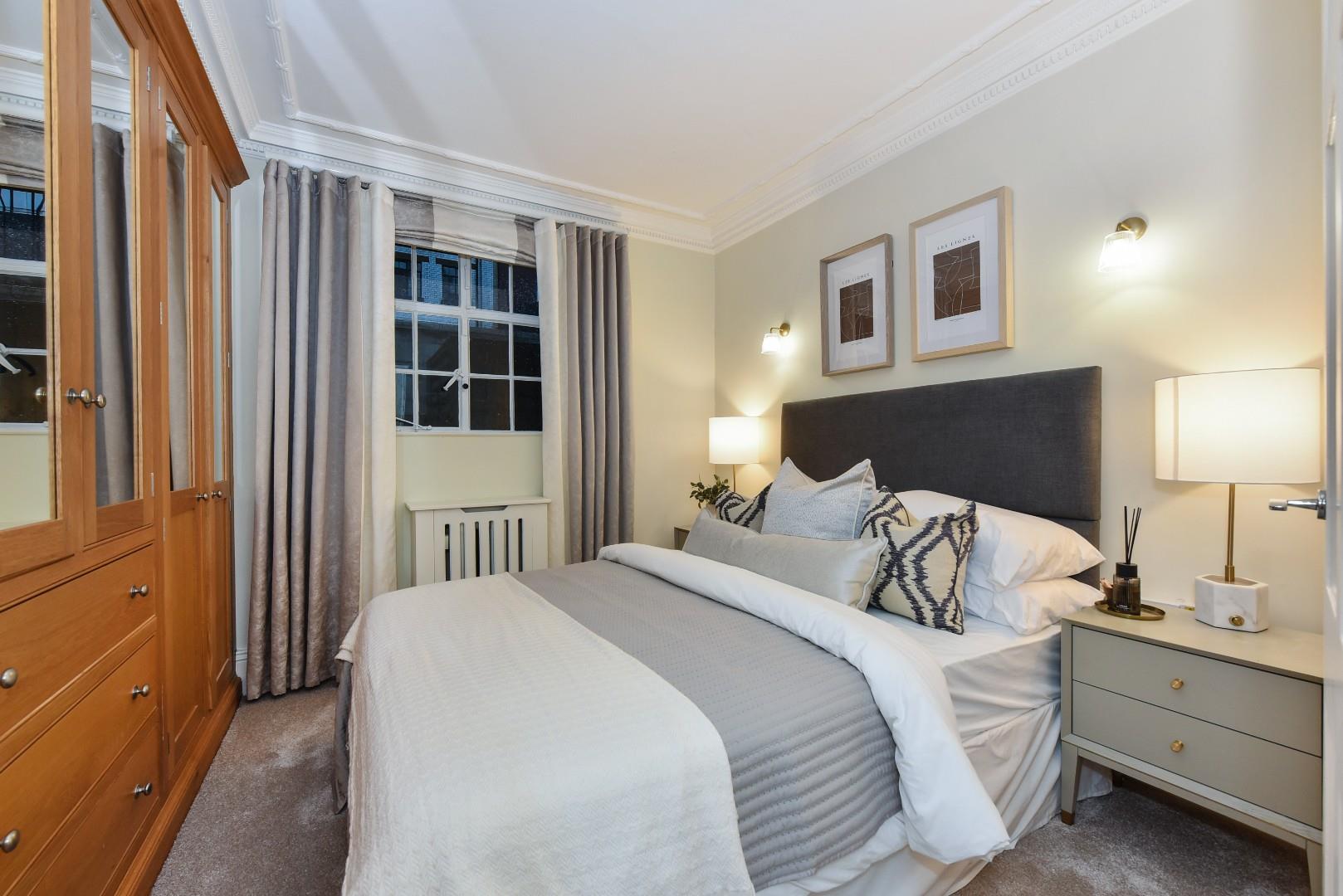 Knightsbridge Court, 12 Sloane Street SW1X