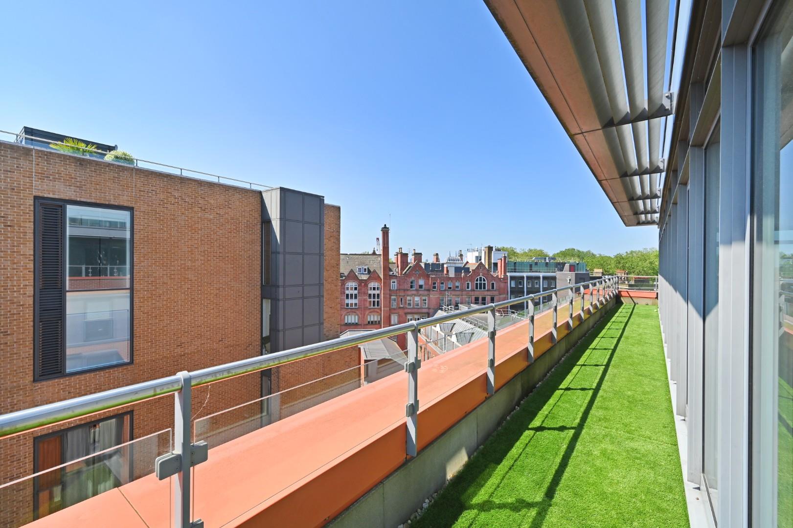 Hepworth Court, Gatliff Road, Grosvenor Waterside SW1W