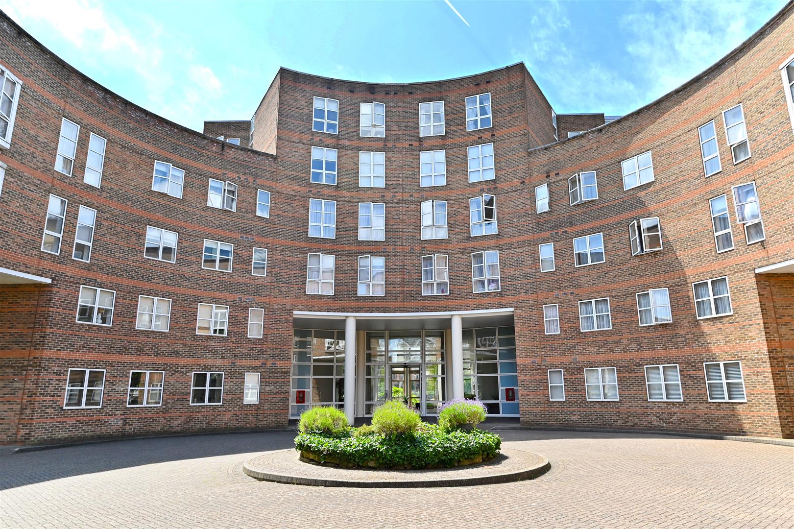 River Views – King Henry’s Reach, Manbre Road, W6