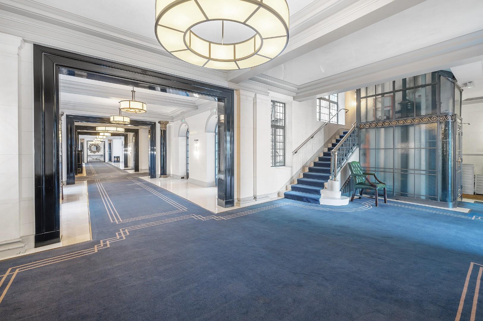 Bryanston Court I, George Street, Marylebone W1H