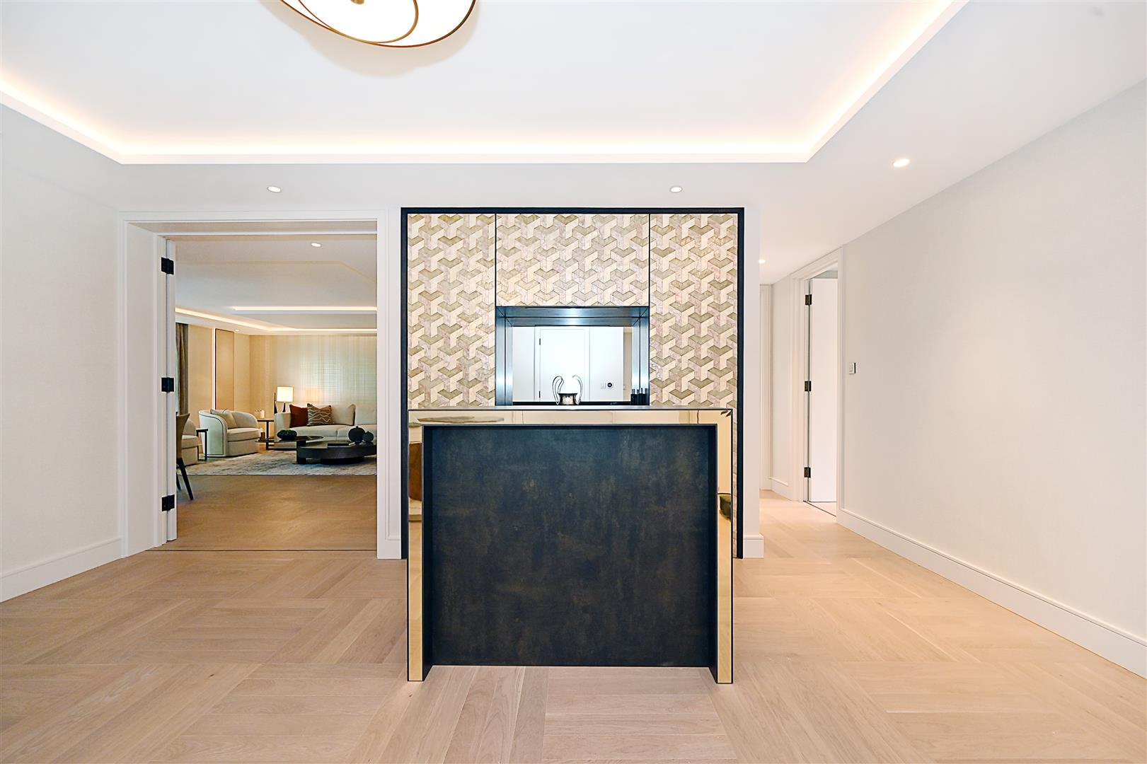 South Lodge, Knightsbridge, London SW7
