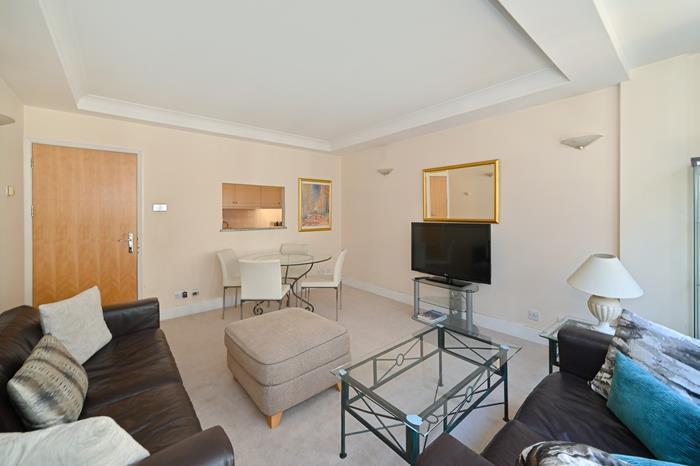 The Phoenix, Marylebone. London W1