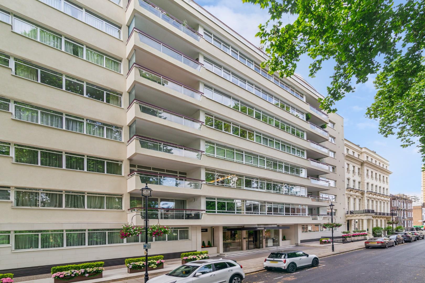 Over Looking Garden Square, Chelwood House, Gloucester Square, London W2