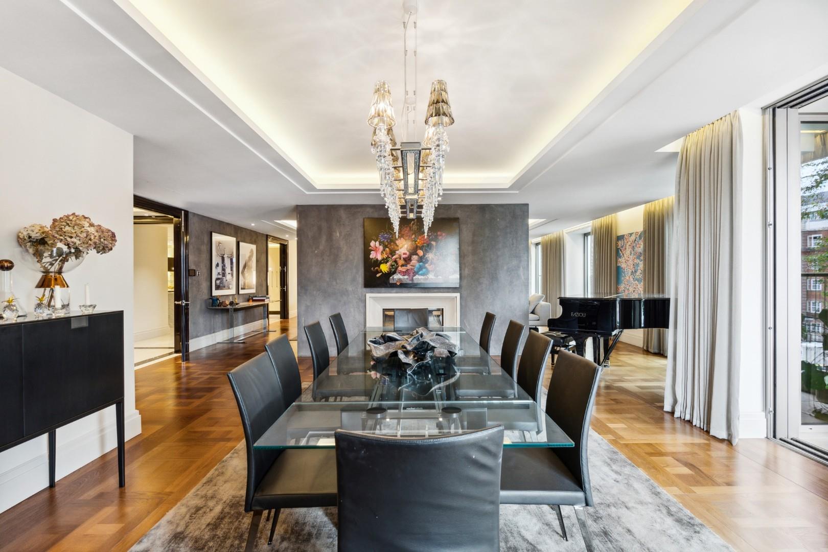 1 Ebury Square, Belgravia, London SW1W