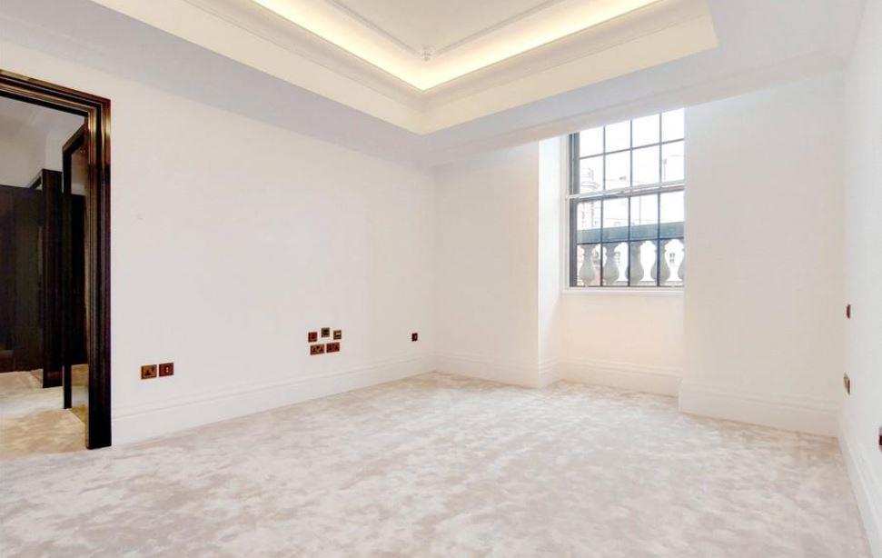 Whitehall Place, London