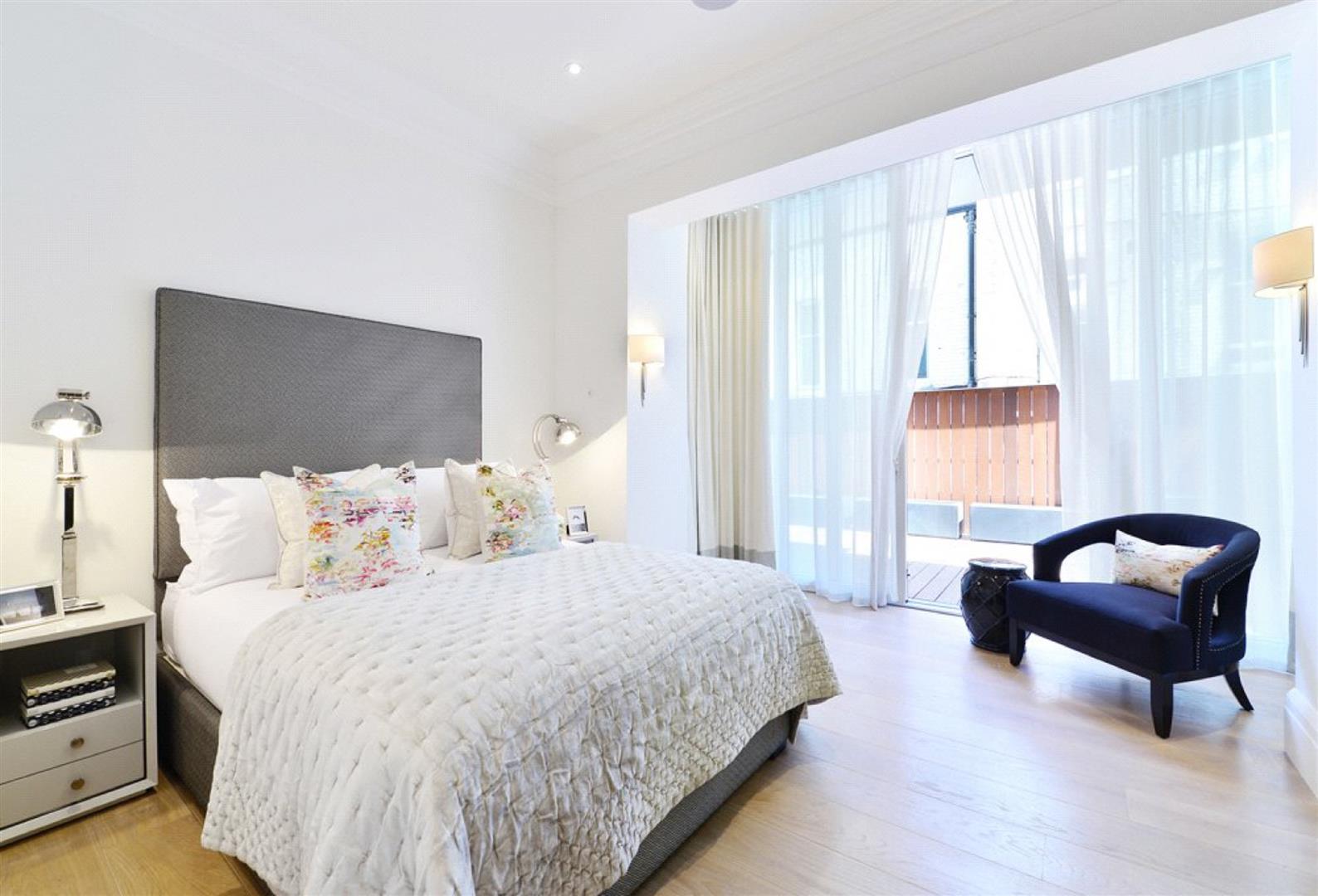 Duke Street, Mayfair, W1K