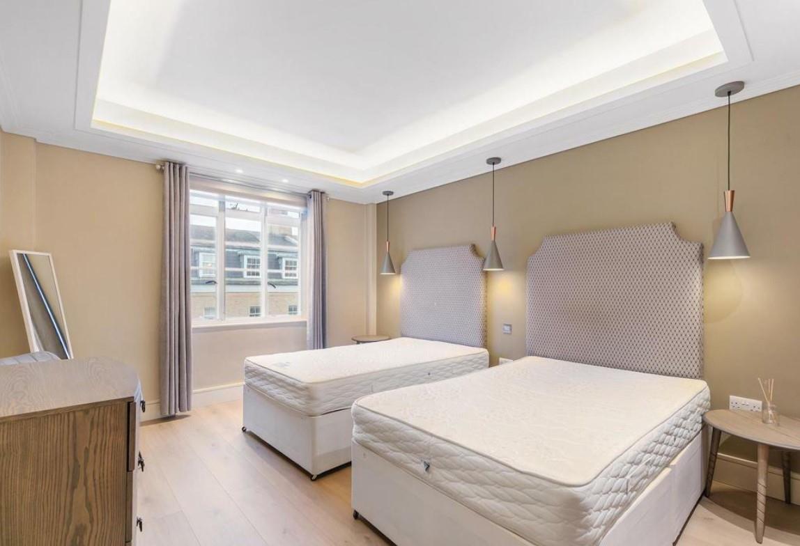 Fursecroft, George Street,  Marble Arch W1H