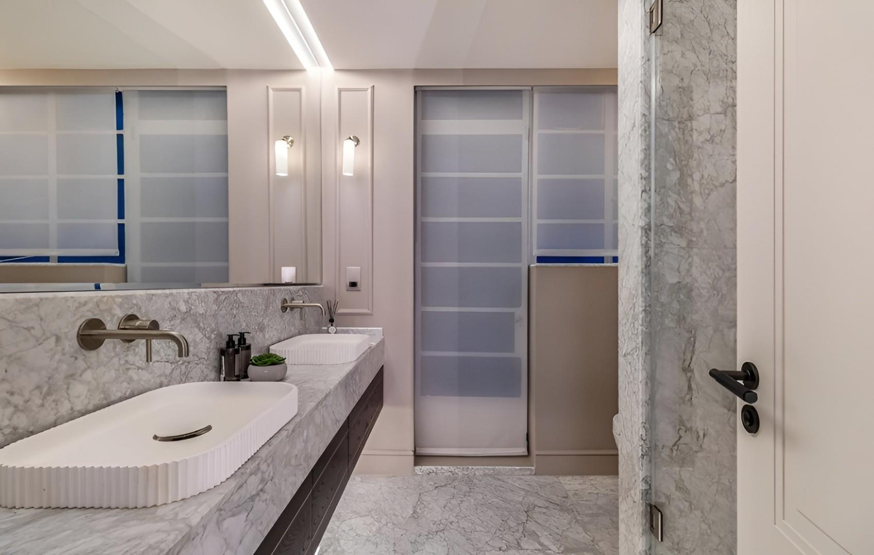 New Refurbishment – Portman Square, Marylebone, London W1H