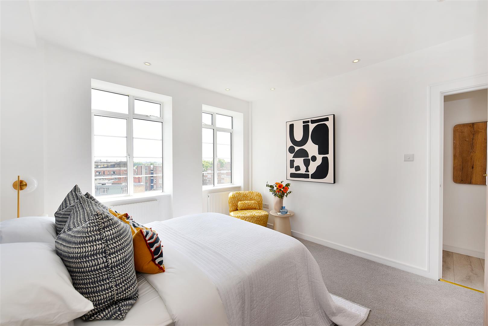 Penthouse, George Street, London W1H