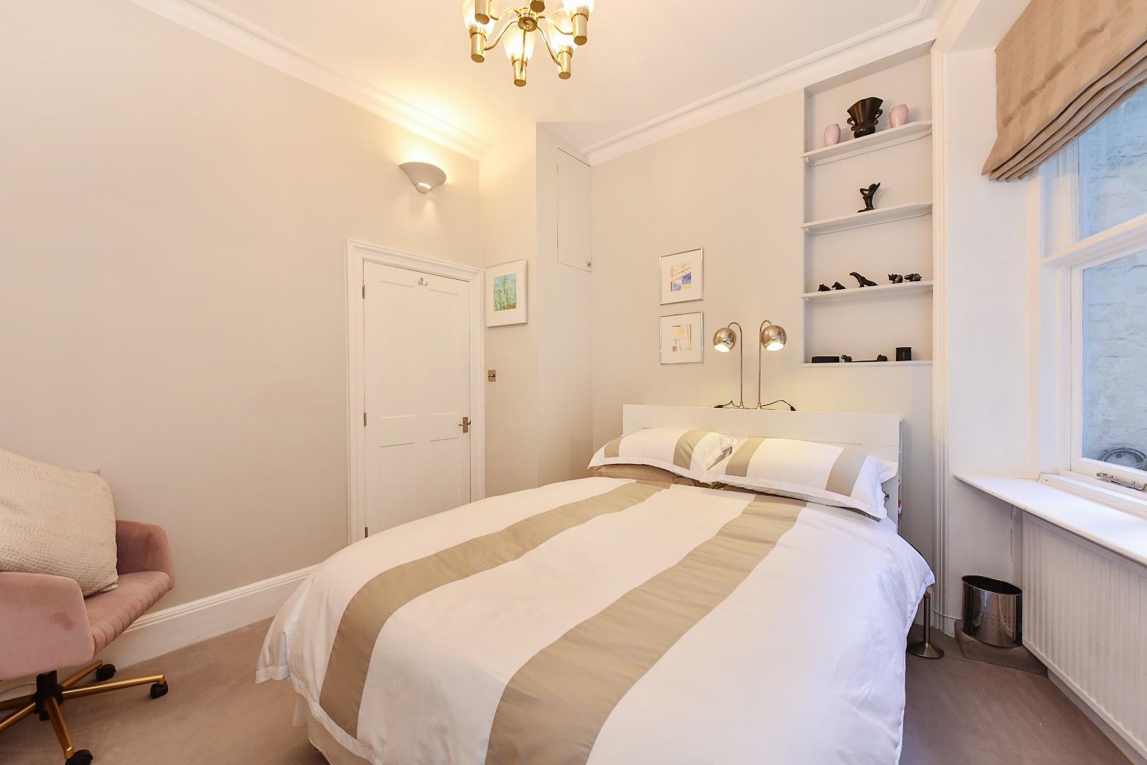 Cumberland Mansions, Brown Street, Marylebone W1H