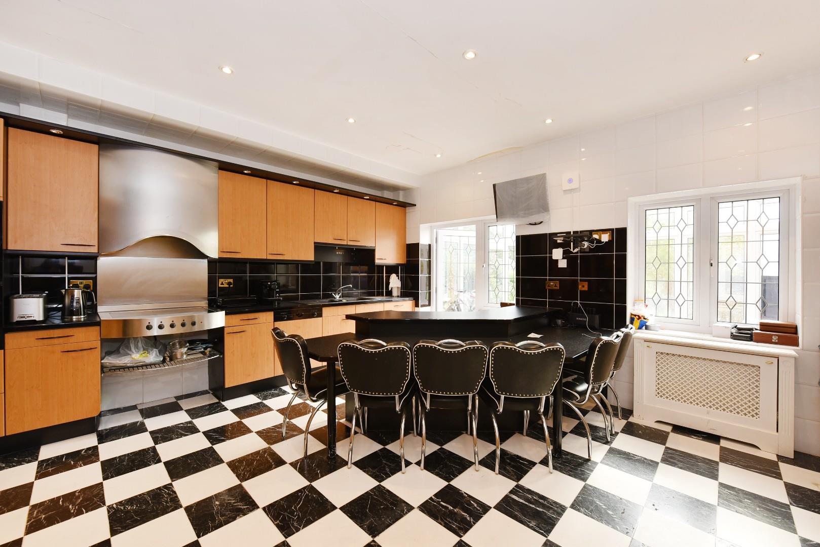 Brondesbury Park, London NW6