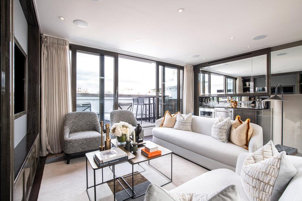 Prince Of Wales Terrace, London