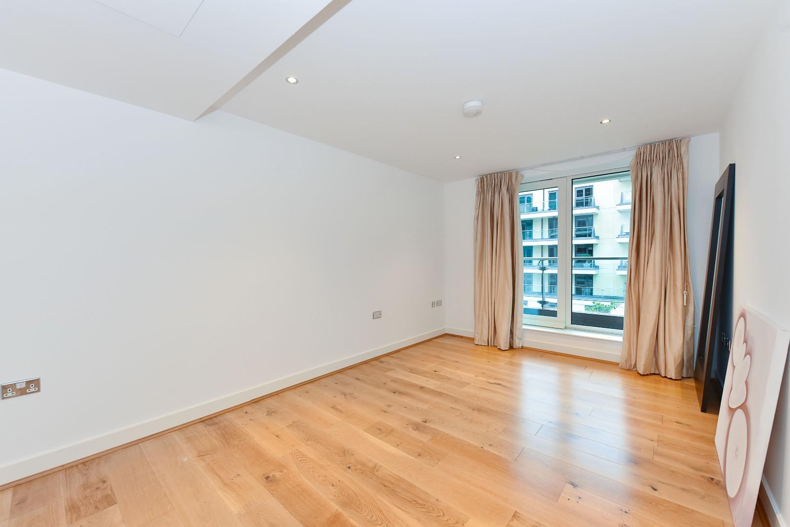 Marina Point, Imperial Wharf, London, SW6