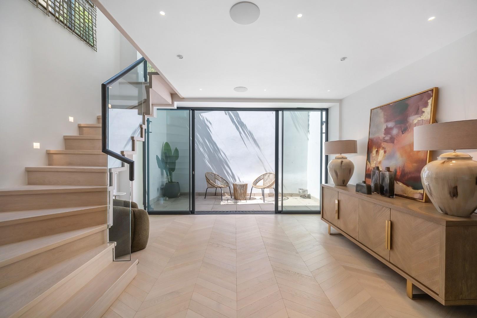 Trevor Place, Knightsbridge, SW7